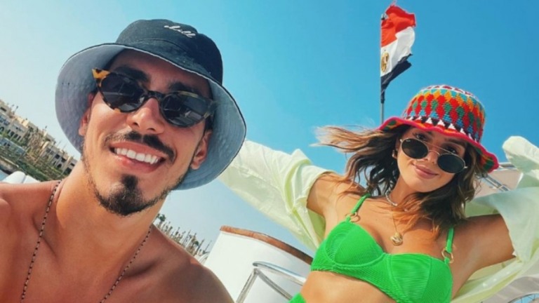 Giovanna Lancelloti curte viagem para o Egito como novo namorado