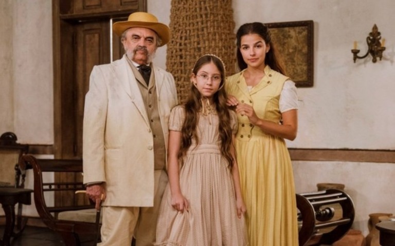 "Nos Tempos do Imperador": Dolores se encontra escondida com Pilar e faz pedido