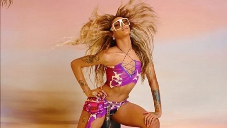 Pabllo Vittar anuncia volta aos palcos em festival no México em novembro