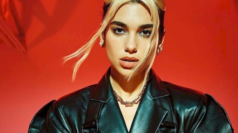 Dua Lipa está confirmada no 'Rock in Rio'; veja relação da cantora com o Brasil