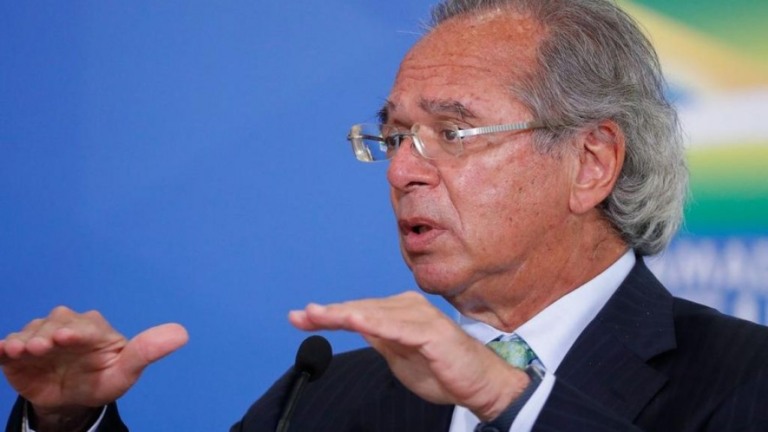 Guedes diz que recursos do Orçamento precisam ser "sem carimbo"