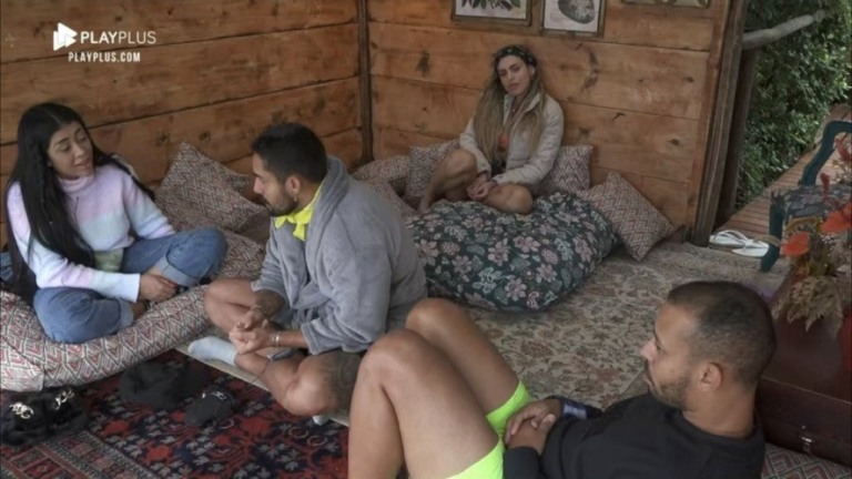 'A Fazenda 13': "Ser humano não faz o que ela faz", diz Bil sobre Karol Conká