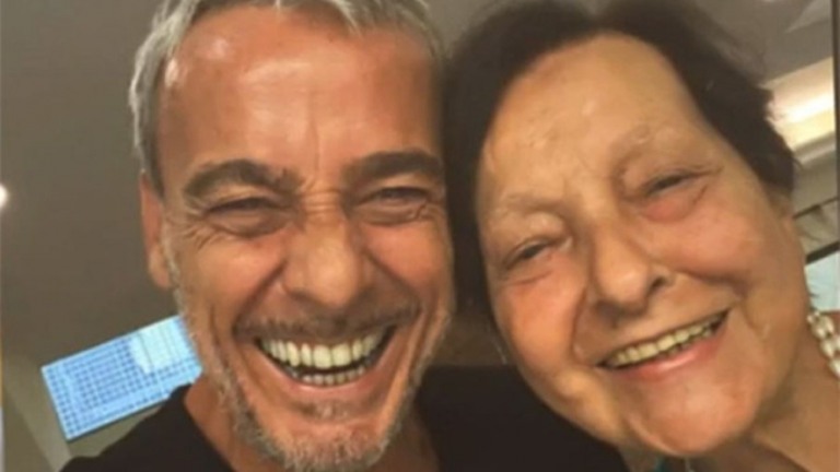 Durante Alzheimer da mãe, Alexandre Borges pausou carreira para cuidar dela