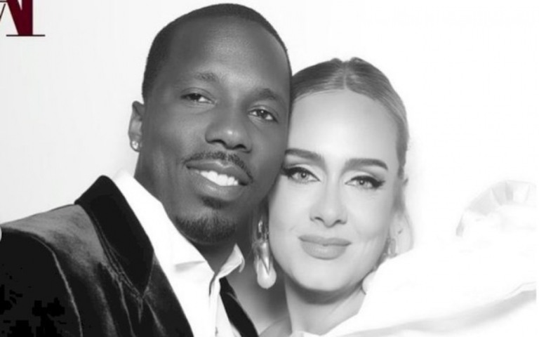 Adele publica a primeira foto com o seu namorado