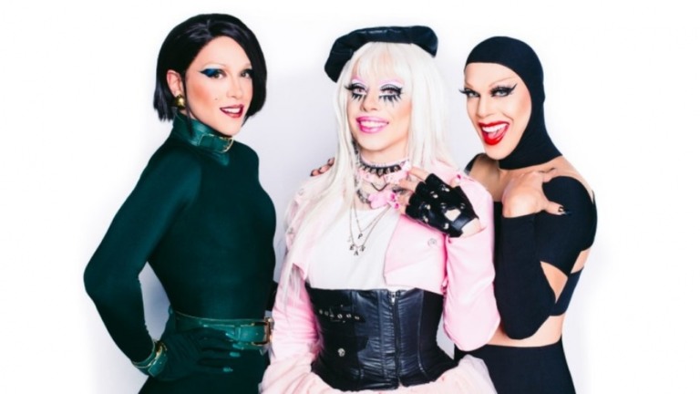 Reality show transforma Gretchen, Nicole Bahls e mais famosas em drags