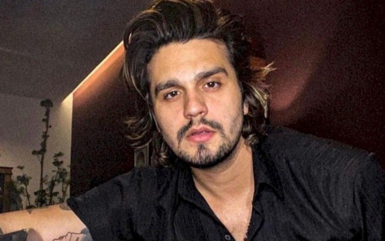 Luan Santana se diz "muito feliz" com sucesso mundial de sua música