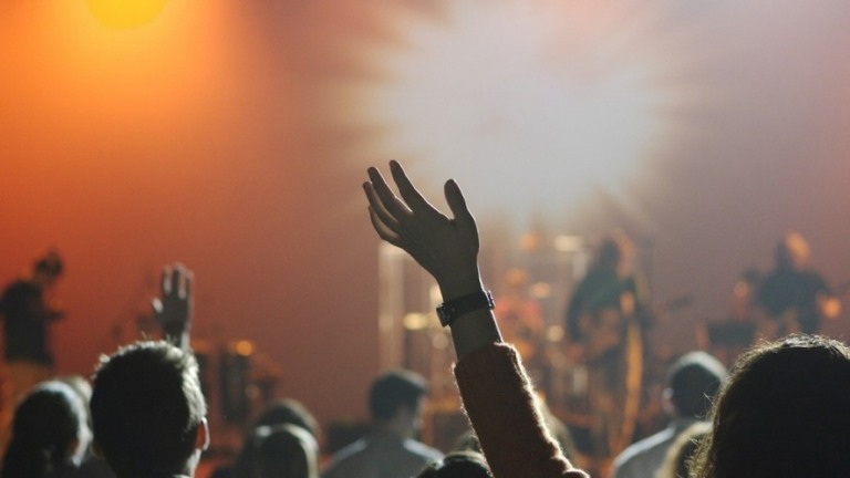 Festival de música reunirá 5 mil pessoas sem máscara para vacinados e testados