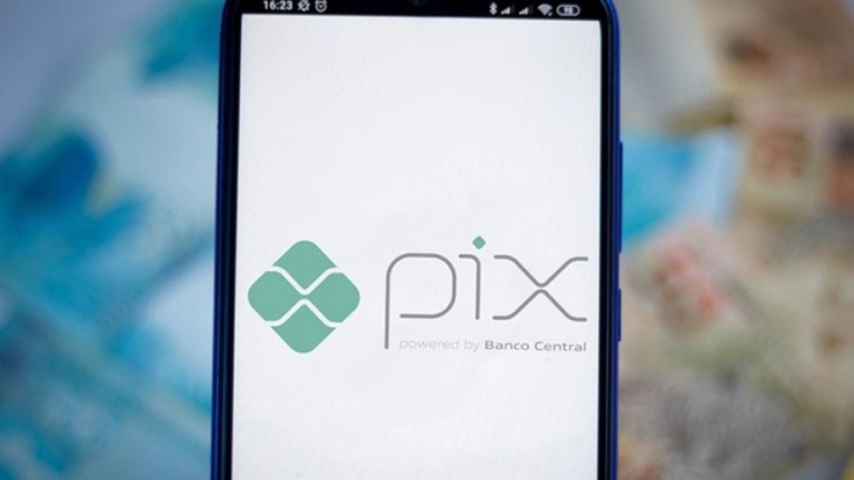 Pix noturno com limite de R$ 1 mil valerá a partir de 4 de outubro