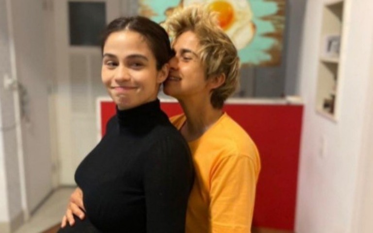 Nanda Costa se declara para Lan Lanh em dia de aniversário: "Amor da minha vida"