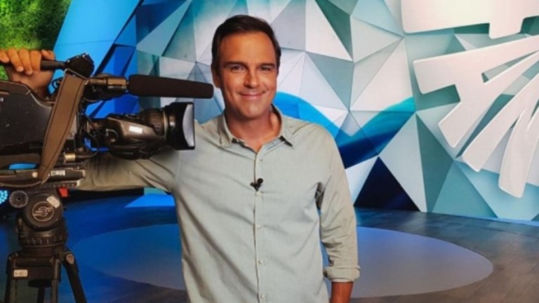 Cotado para apresentar o 'BBB', Tadeu Schmidt tem futuro definido na Globo