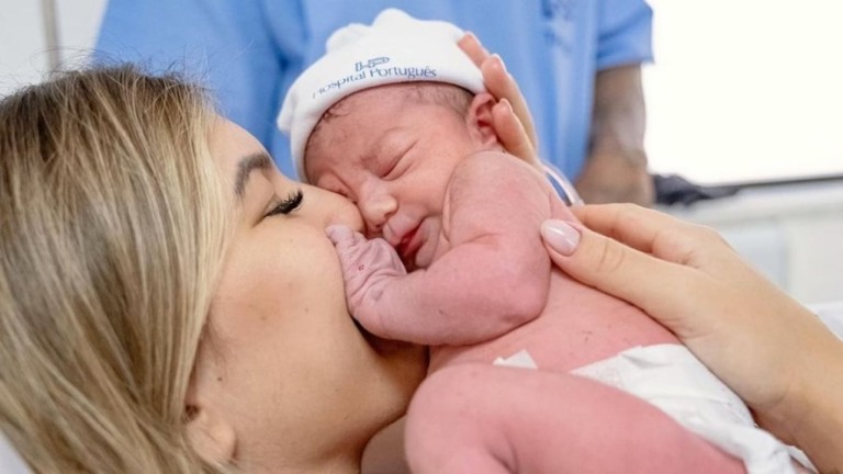 Lore Improta comenta o nascimento da filha: "Meu maior sonho se realizou"