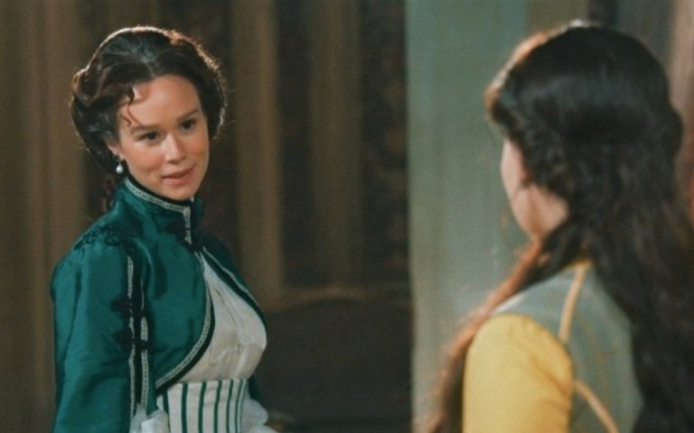 "Nos Tempos do Imperador": Pilar salva a vida de Luísa e descobre segredo