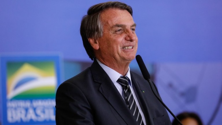 Bolsonaro sobre controlar a inflação: "Em economia, sou zero a esquerda"