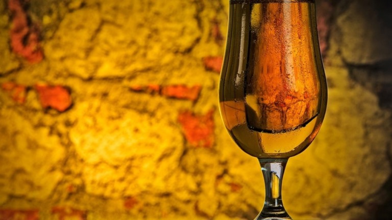 Cerveja ficará mais cara a partir de outubro, diz Ambev