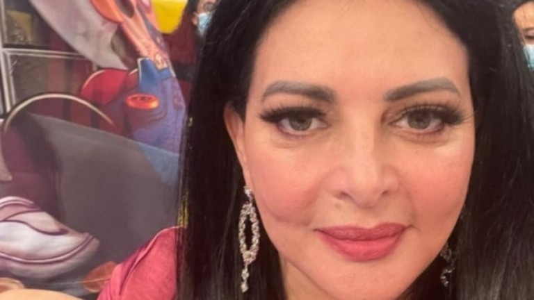Sônia Lima revela que posou nua por problemas financeiros: "Precisava muito"