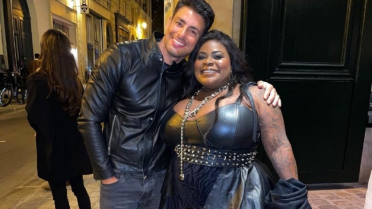 Jojo Todynho encontra Cauã Reymond em Paris e brinca: 'Meu príncipe'