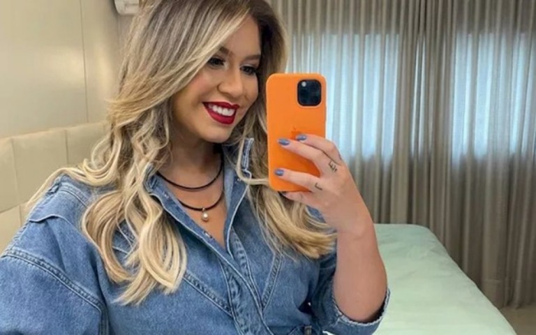 Marília Mendonça aparece de "chifres" no Instagram. Entenda