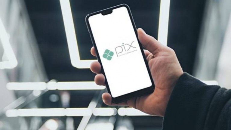 Pequenas empresas que aceitam pagamento via Pix têm menor perda de faturamento