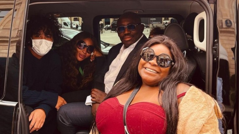 Jojo Toddynho encontra Naomi Campbell em Paris: "Cada hora um infarto"