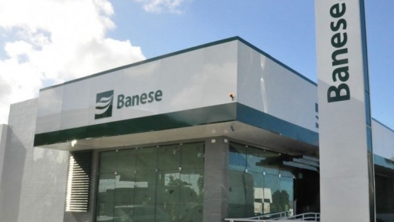 Governo federal abre investigação contra Banese por vazamento de dados do Pix