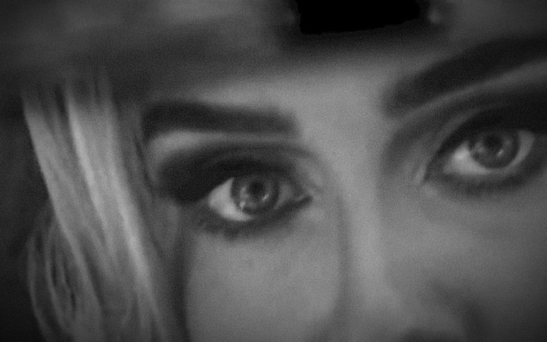 Adele anuncia retorno à música com novo single "Easy On Me"
