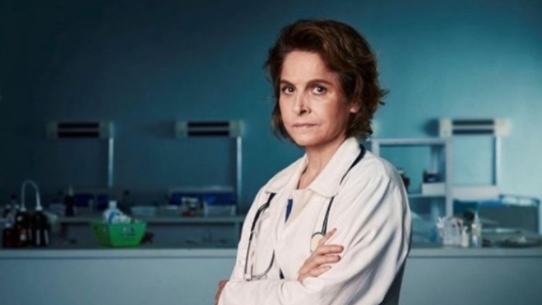 Drica Moraes faz cirurgia plástica após sofrer acidente na Globo