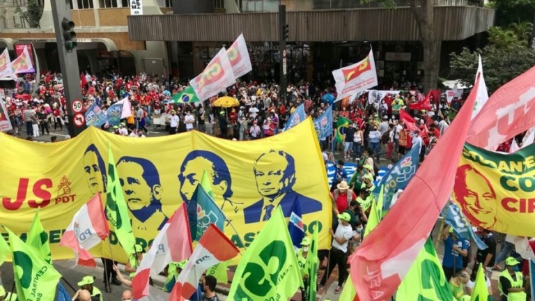 Pandemia e 'trauma': por que protestos pelo impeachment tem baixa adesão?