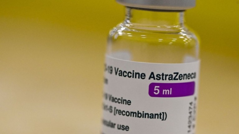 Covid-19: Medicamentos da AstraZeneca reduz casos graves e mortes em pesquisa
