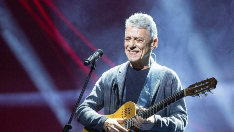 Chico Buarque passará por cirurgia no Rio de Janeiro