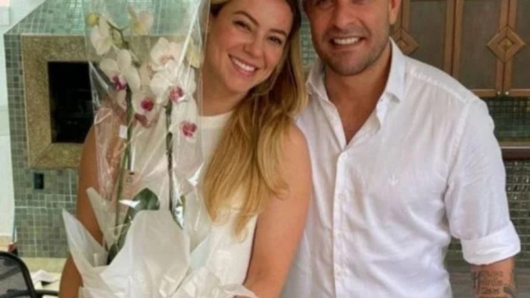 Diogo Nogueira fala sobre ganhar a fama de 'namorado da Paolla'