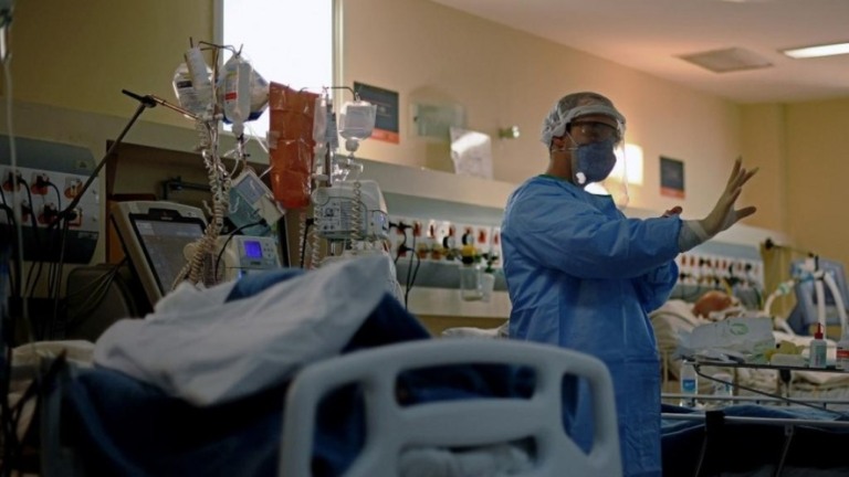 Brasil registra 185 mortes e 21.590.097 casos de covid-19 em 24h