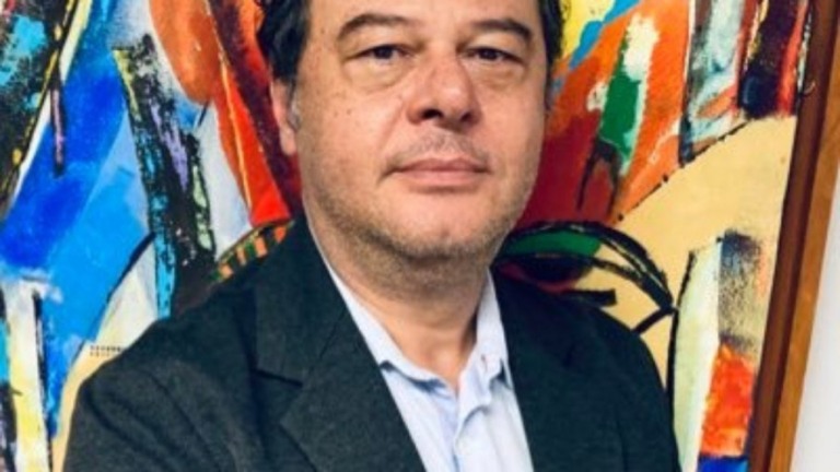Diretor da Fundação Palmares insinua que não cumprirá decisão sobre Camargo
