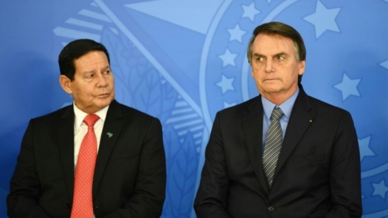 Mourão critica Alcolumbre por atraso em sabatina de Mendonça: 'Não está correto'