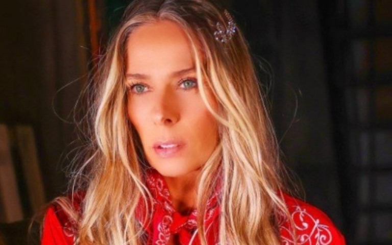 'A Fazenda 13': Adriane Galisteu dá detalhes da próxima prova do fazendeiro