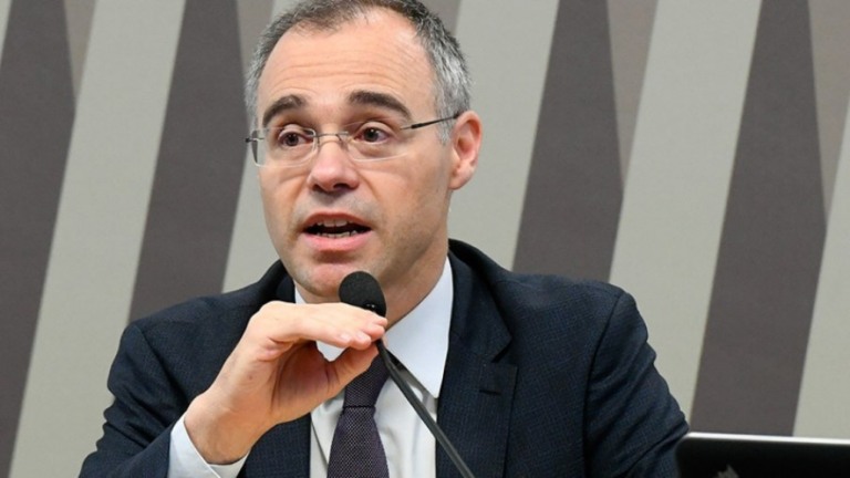 STF: ministros de Bolsonaro dão como certa derrota de André Mendonça no Senado