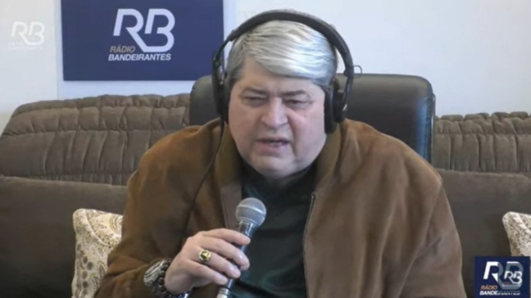Datena nega saída da Band e desabafa: "Financiados por canalhas"