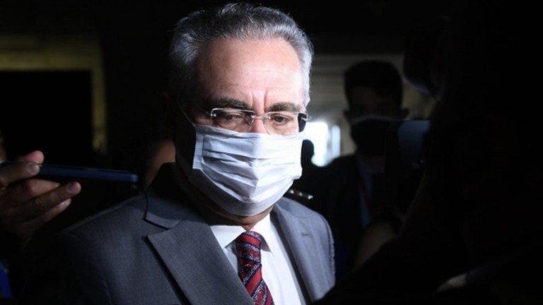 CPI: Renan tenta convencer G7 a indiciar Braga Netto em relatório final