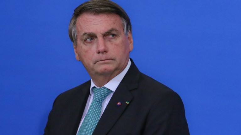 Bolsonaro ironiza indiciamento pela CPI e chama Renan Calheiros de 'bandido'