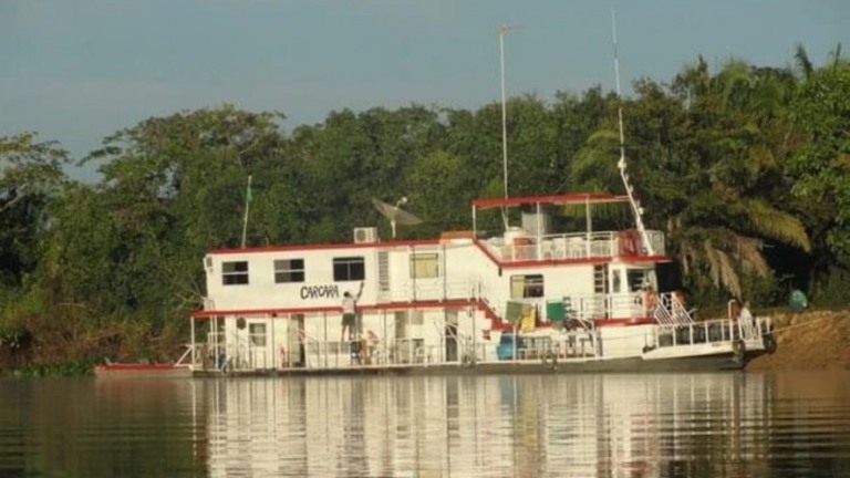 Sobe para seis o número de vítimas em naufrágio de barco-hotel no MS