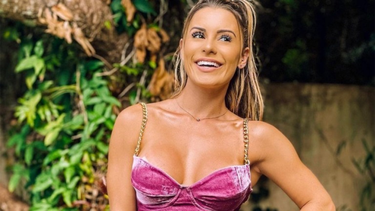 Aricia Silva revela que lucrou após ser apontada como amante de Arthur Aguiar