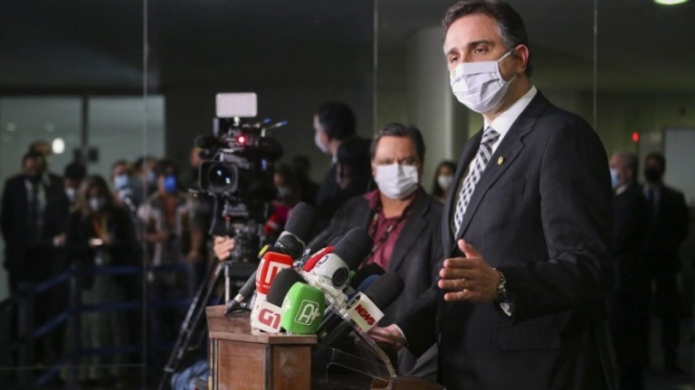 Pacheco acerta filiação com o PSD e é aguardado em evento do partido