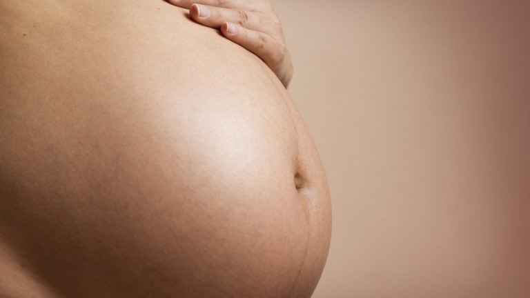 Grávidas: Não vacinadas têm cinco vezes mais chances de morrer de covid