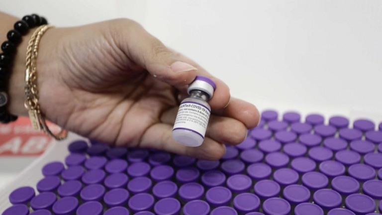 Estudo: Vacina da Pfizer é mais eficiente com intervalo de 8 semanas