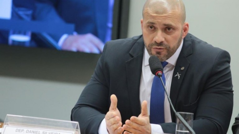 Fux nega pedido de afastamento de Moraes dos processos contra Daniel Silveira