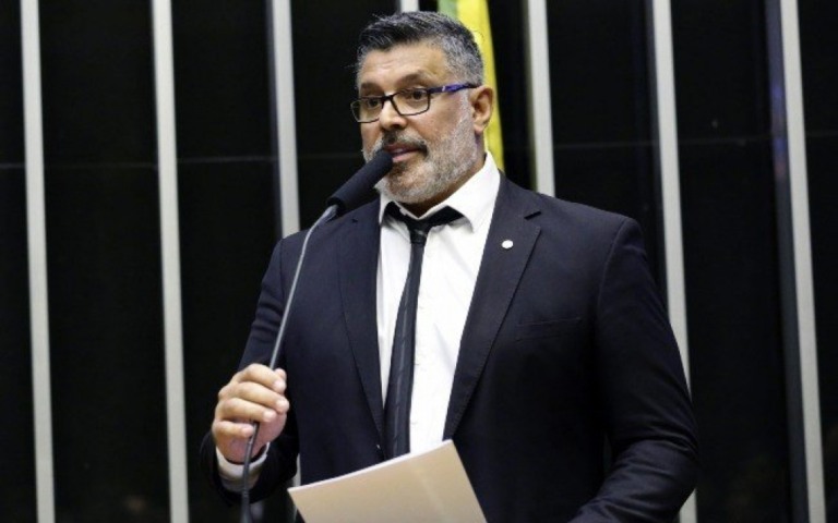 Alexandre Frota se revolta com soltura de DJ Ivis: "Absurdo, é revoltante"