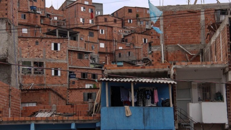 Prefeitura de SP anuncia auxílio de R$ 600 para moradores de Paraisópolis