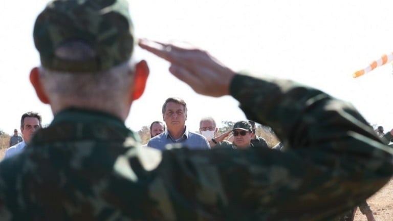 Nomeação de generais da reserva para política dispara sob governo Bolsonaro