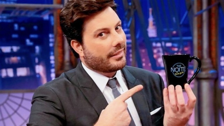 Danilo Gentili critica cultura do cancelamento e cutuca o ator José de Abreu
