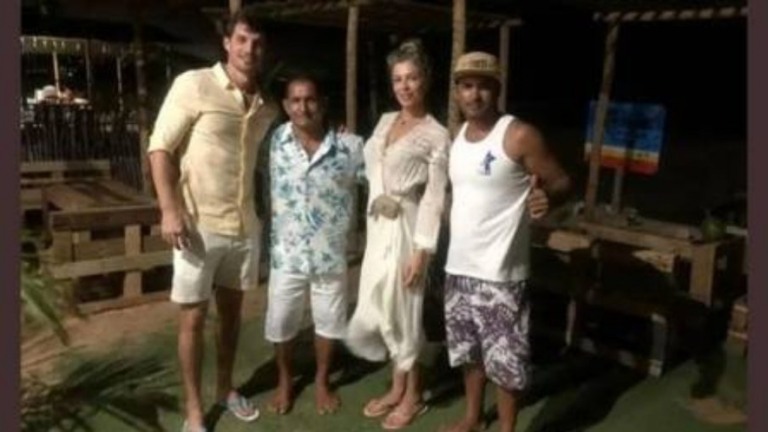 Grazi Massafera posa com novo affair pela primeira vez; veja foto