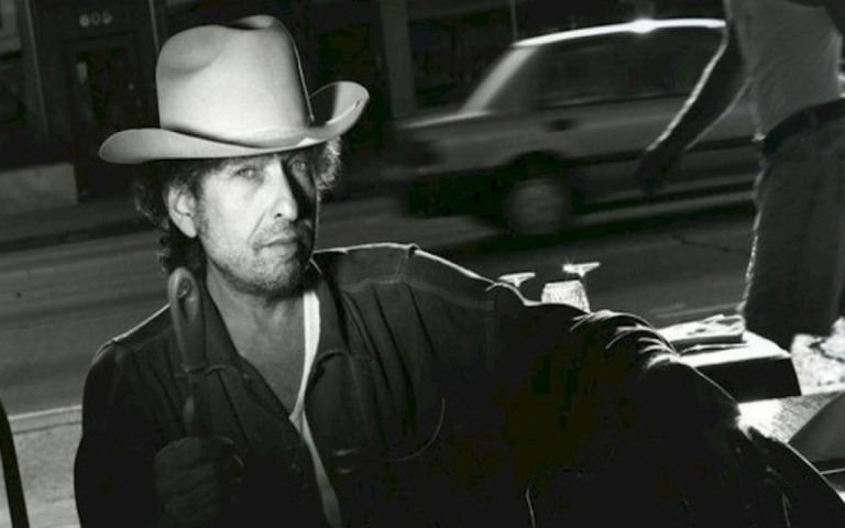 Bob Dylan volta aos palcos com show da turnê "Never Ending"